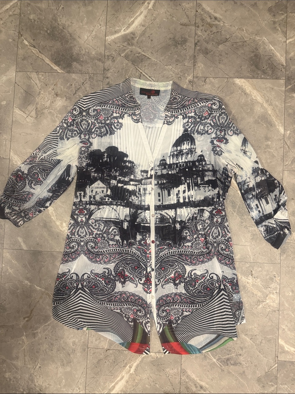 Lightweight Printed Swim Coverup - White and Black